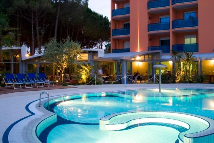 Grand Hotel Esplanada Bibione Zewnętrze zdjęcie